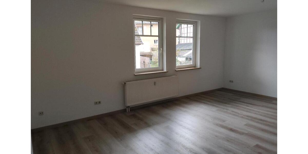 Hochparterre Schmalkalden - 1 Zimmer, 44 m&sup2;, 438&euro; | Angebot:26612250