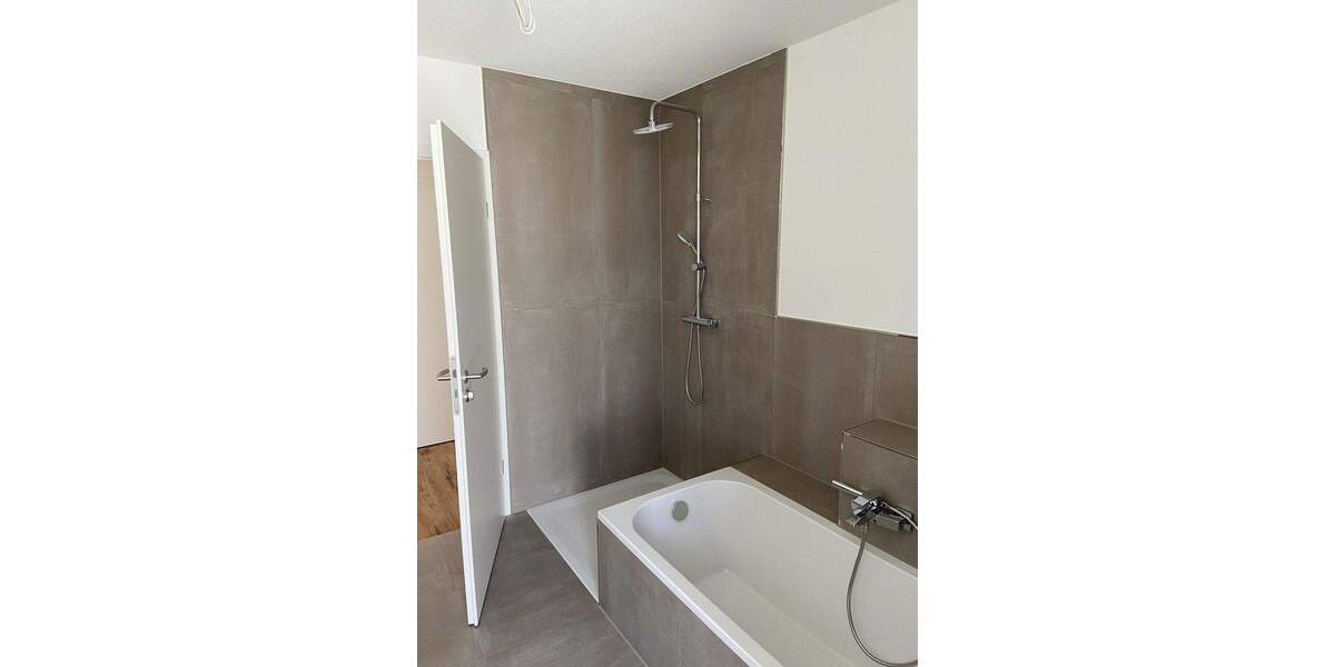 Etagenwohnung Crailsheim - 3 Zimmer, 102 m&sup2;, 1.260&euro; | Angebot:23954977