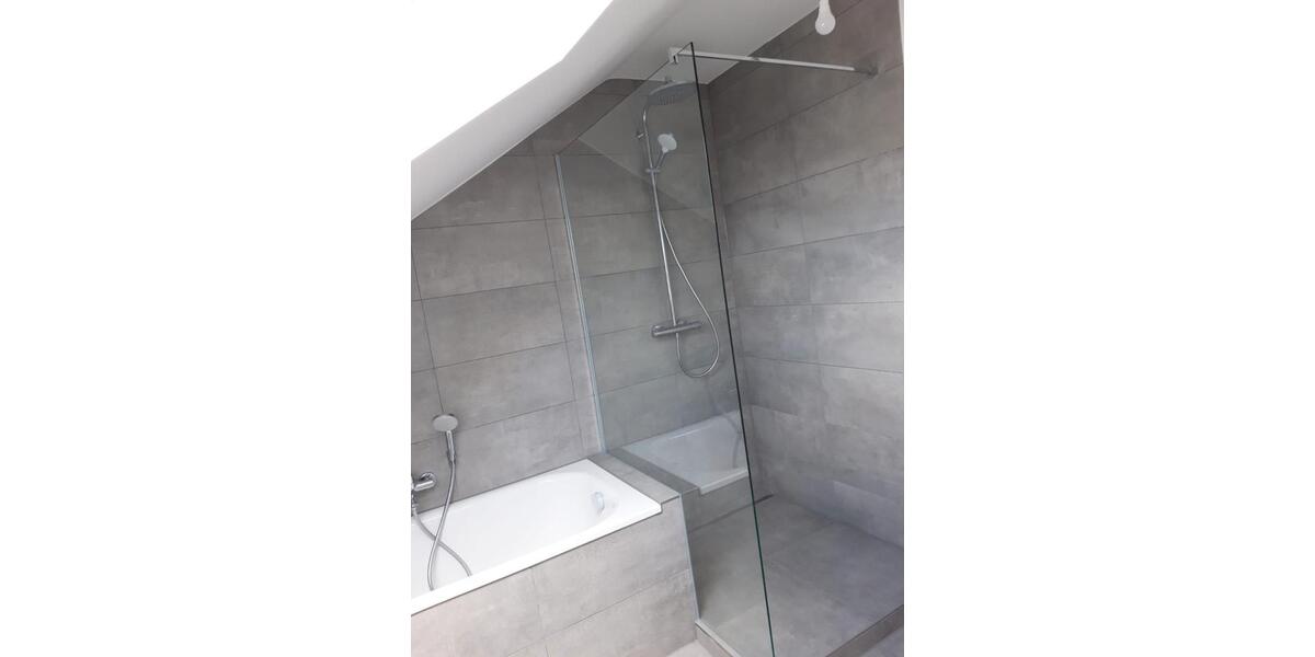 Dachgeschoßwohnung Hainburg - 2 Zimmer, 65 m&sup2;, 950&euro; | Angebot:26670525
