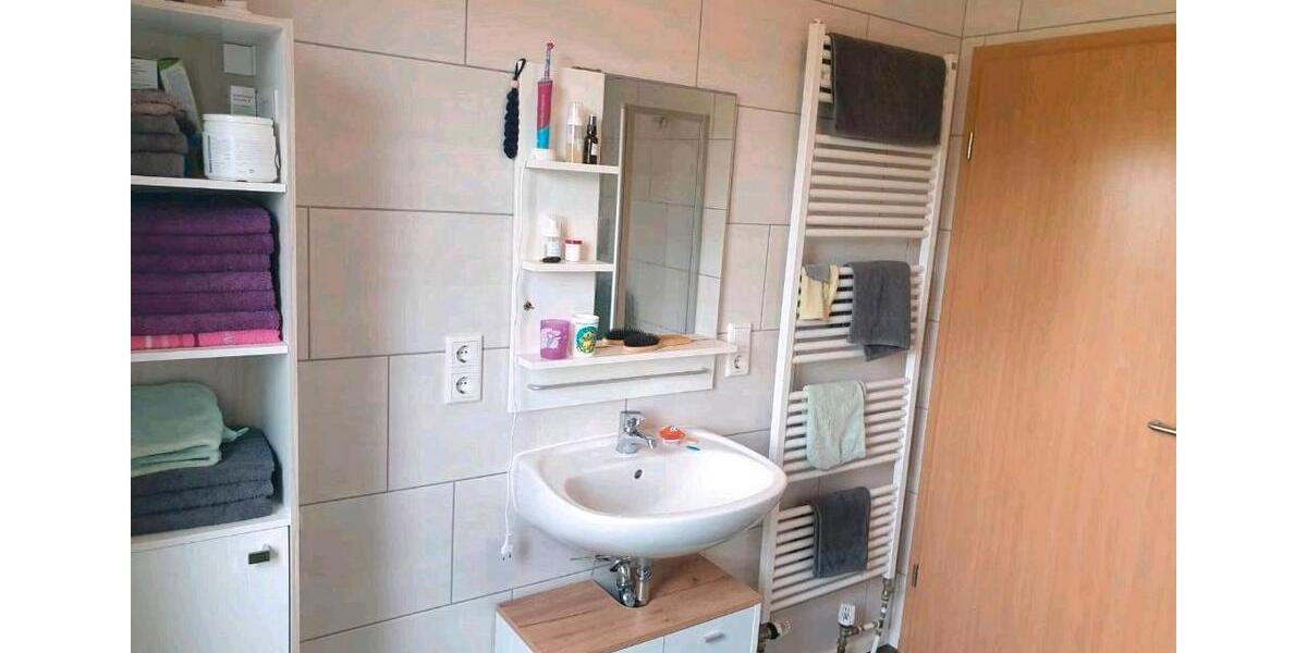 Dachgeschoßwohnung Apen - 3 Zimmer, 70 m&sup2;, 695&euro; | Angebot:26600936