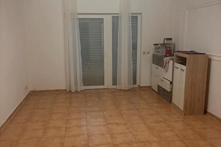 Schöne Erdgeschoss Wohnung in Tholey 2 zimmer