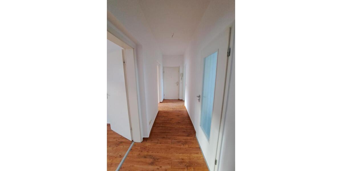 Etagenwohnung Neubrandenburg - 3 Zimmer, 58 m&sup2;, 473&euro; | Angebot:26443617