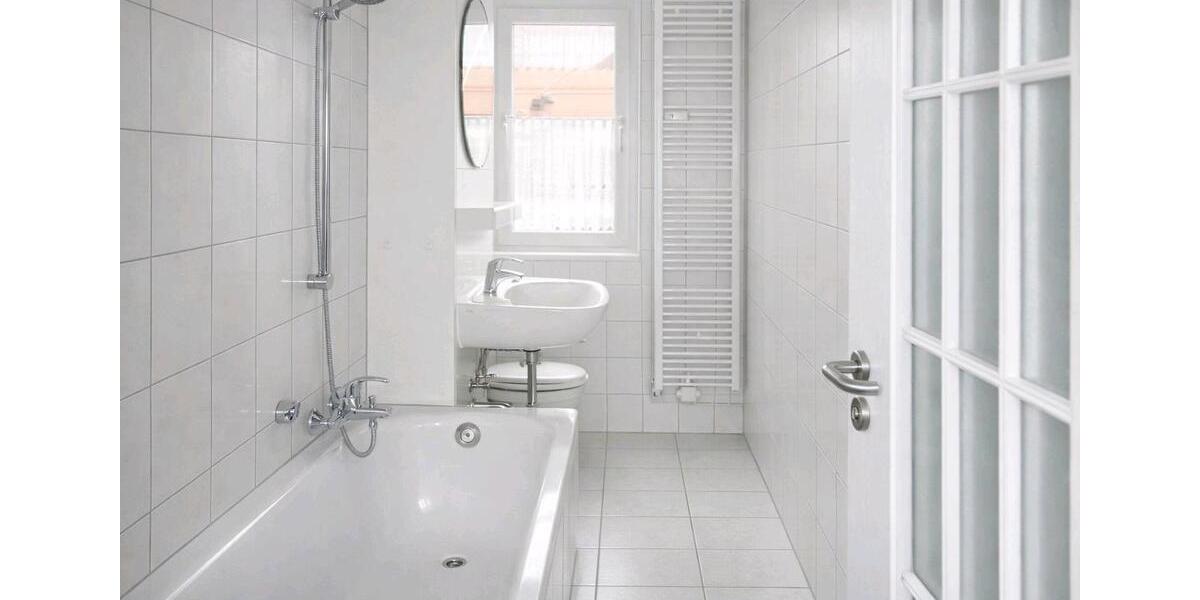 Etagenwohnung Bad Langensalza - 3 Zimmer, 63 m&sup2;, 650&euro; | Angebot:24243835