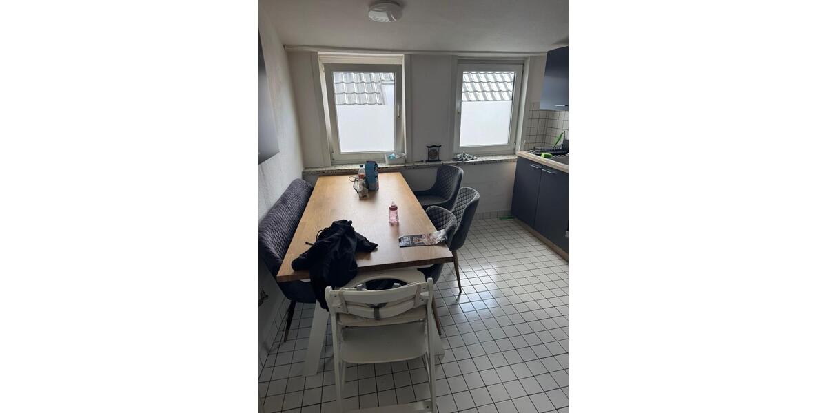 Dachgeschoßwohnung Schleswig - 3 Zimmer, 75 m&sup2;, 700&euro; | Angebot:24819750