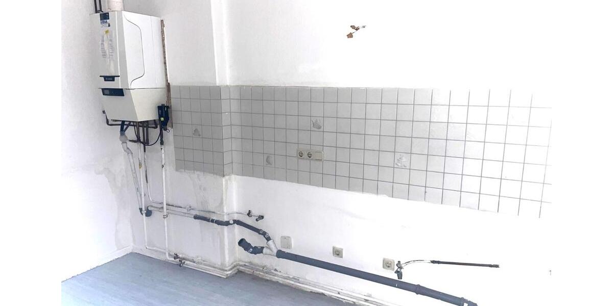 Etagenwohnung Wilhelmshaven - 4 Zimmer, 100 m&sup2;, 650&euro; | Angebot:26442920
