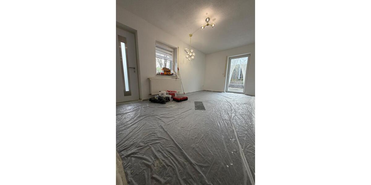 Großzügiger Haushälfte mit exklusivem Pool, großem Garten & Kamin 5.5 zimmer