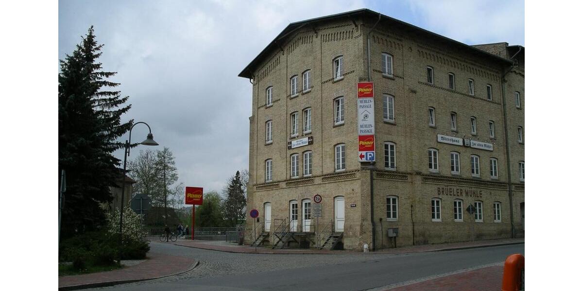 Gewerbefläche mit vielseitigem Potenzial – vormals Metzgerei & Kiosk – ab 78,5 m² teilbar zimmer