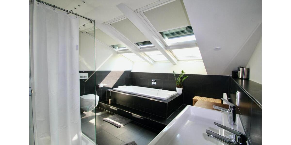 Maisonettenwohnung Hofheim am Taunus - 3 Zimmer, 130 m&sup2;, 1.625&euro; | Angebot:25973724