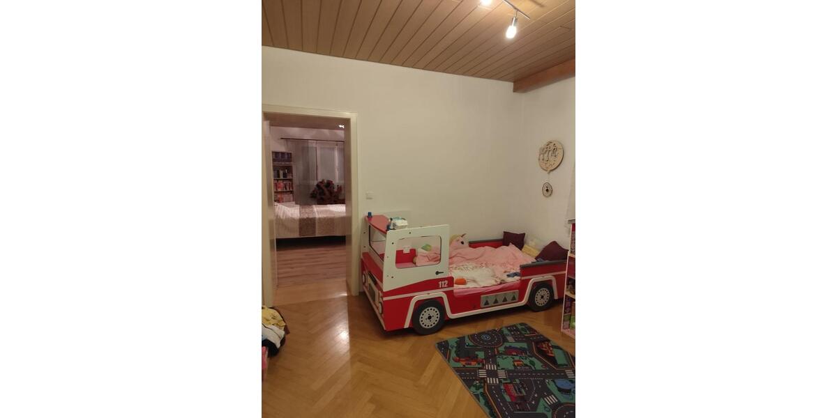 Erdgeschoßwohnung Kulmbach Blaich - 4 Zimmer, 90 m&sup2;, 1.000&euro; | Angebot:26639970