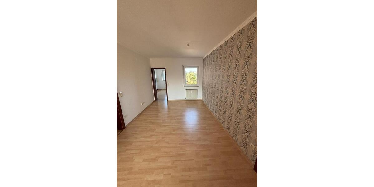 Dachgeschoßwohnung Idar-Oberstein Oberstein - 3 Zimmer, 92 m&sup2;, 600&euro; | Angebot:25780402