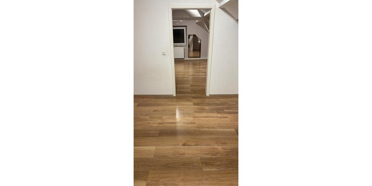 Dachgeschoßwohnung Viersen Sittard - 2 Zimmer, 55 m&sup2;, 600&euro; | Angebot:25195423