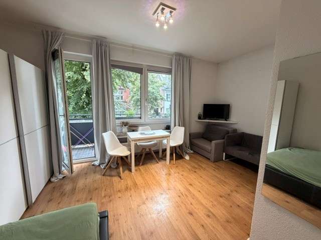 Etagenwohnung Düsseldorf Oberkassel - 1 Zimmer, 28 m&sup2;, 588&euro; | Angebot:27000438