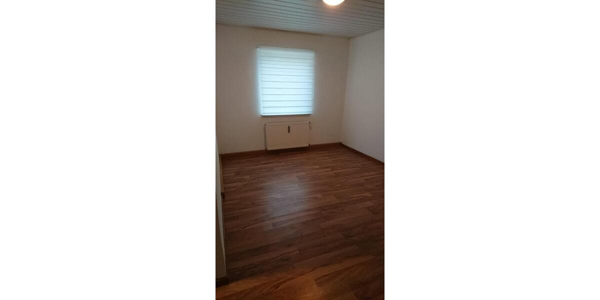 Bungalow Nittenau - 2 Zimmer, 65 m&sup2;, 620&euro; | Angebot:26237541