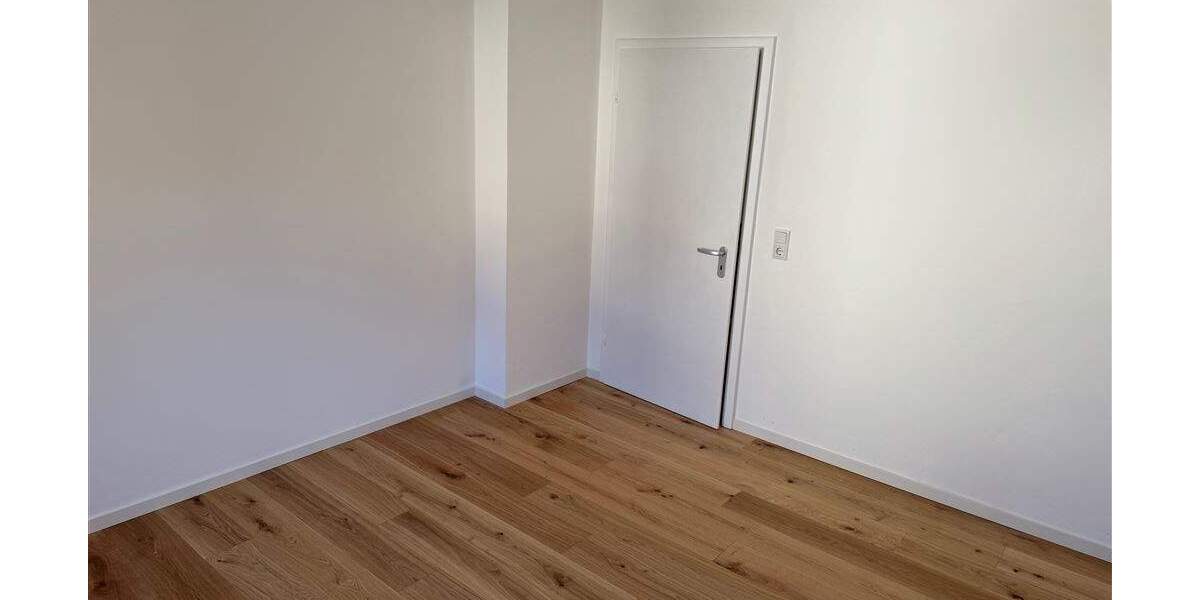 Doppelhaushälfte Landshut Achdorf - 6 Zimmer, 137 m&sup2;, 1.830&euro; | Angebot:25727535