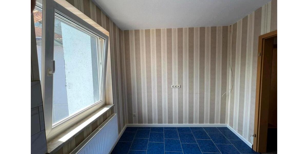 Etagenwohnung Staßfurt Atzendorf - 4 Zimmer, 67 m&sup2;, 350&euro; | Angebot:25944857