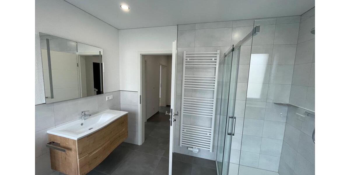 Etagenwohnung Pirmasens Fehrbach - 3 Zimmer, 90 m&sup2;, 820&euro; | Angebot:25973223