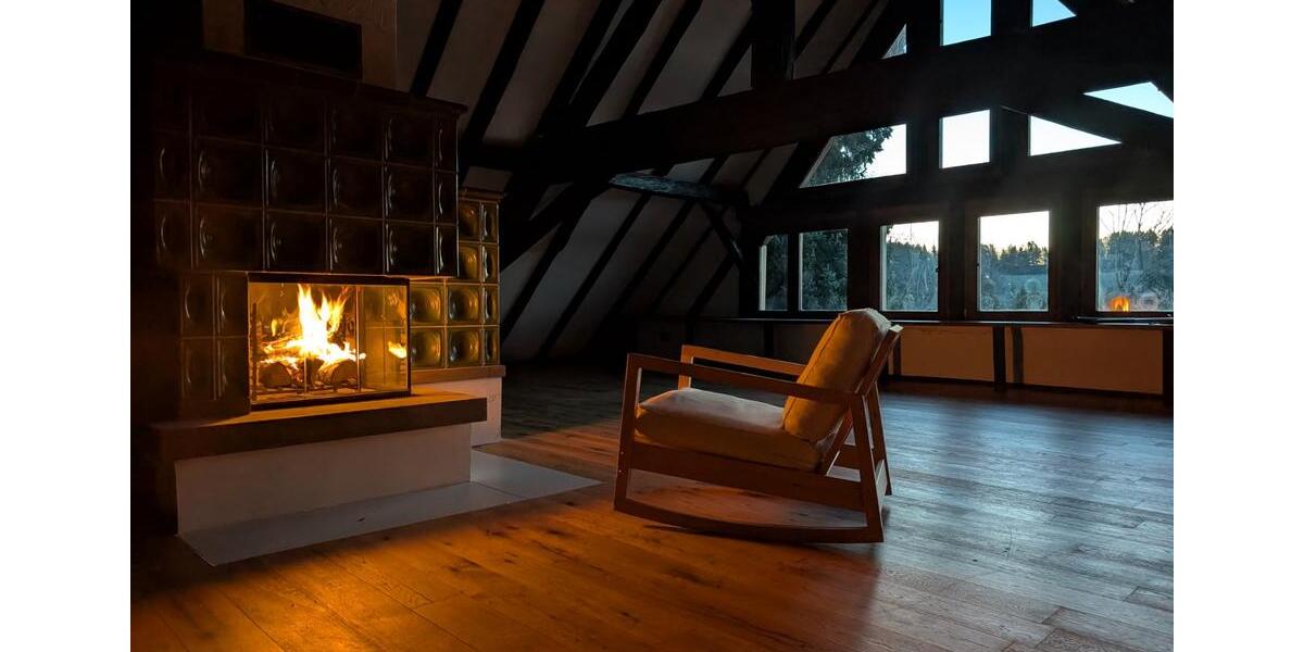 Dachgeschoßwohnung Dachsberg (Südschwarzwald) - 1 Zimmer, 101 m&sup2;, 950&euro; | Angebot:26677365