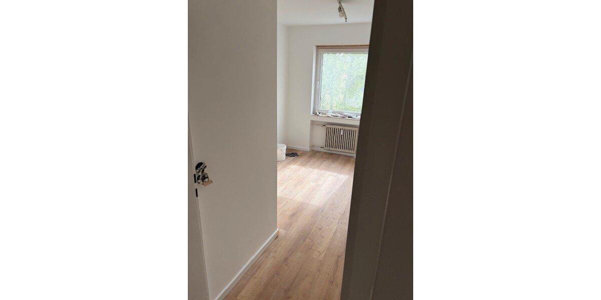 Etagenwohnung Trier Kürenz - 3 Zimmer, 73 m&sup2;, 797&euro; | Angebot:26425890