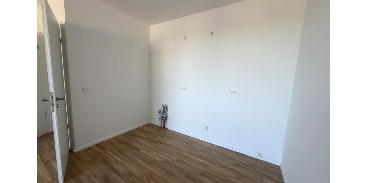 Etagenwohnung Nauen - 3 Zimmer, 70 m&sup2;, 985&euro; | Angebot:26425442
