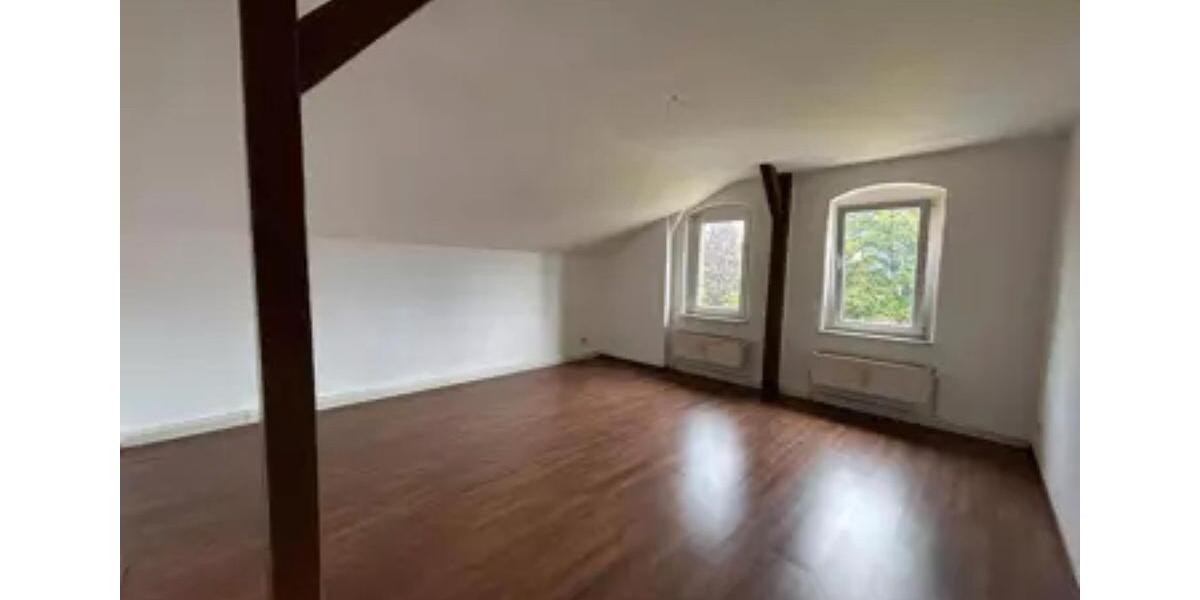 Dachgeschoßwohnung Zittau - 3.5 Zimmer, 69 m&sup2;, 449&euro; | Angebot:26460885