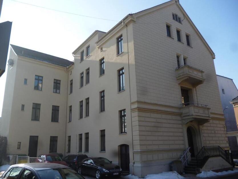 WG Zimmer im Zentrum von Görlitz möbliert mit Reinigungsservice