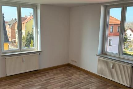 Wohnung Reinsdorf - 2 Zimmer, 58 m&sup2;, 522&euro; | Angebot:25935605