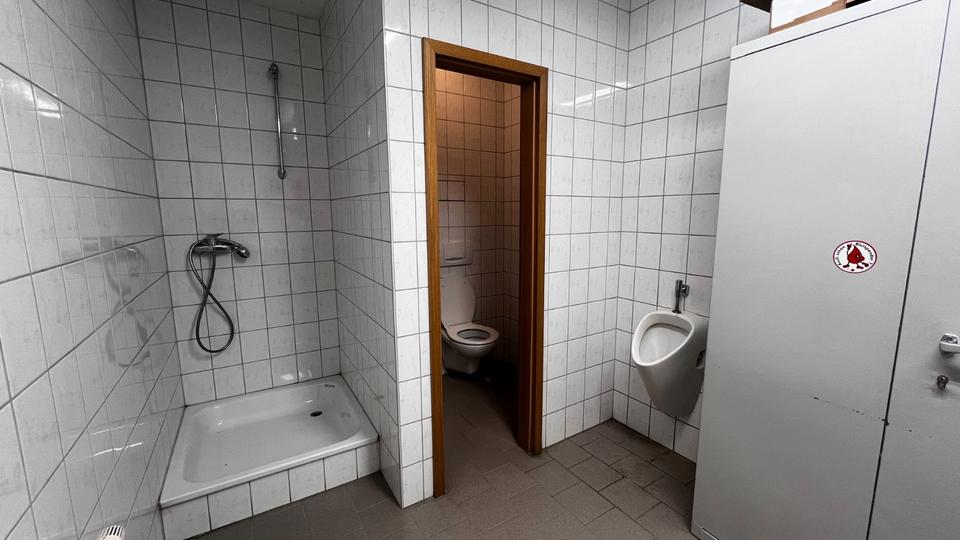 Gewerbeobjekt Burkhardtsdorf - 200&euro; | Angebot:26347819