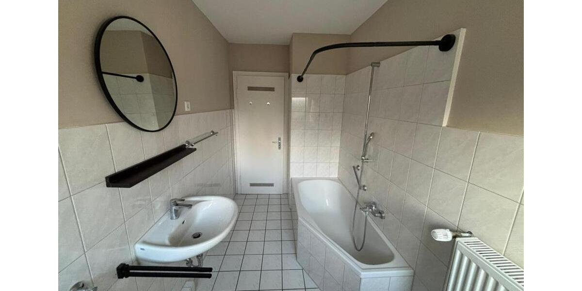 ~Charmante 3-Zimmerwohnung mit modernem Badezimmer in ruhiger Lage~ 3 zimmer