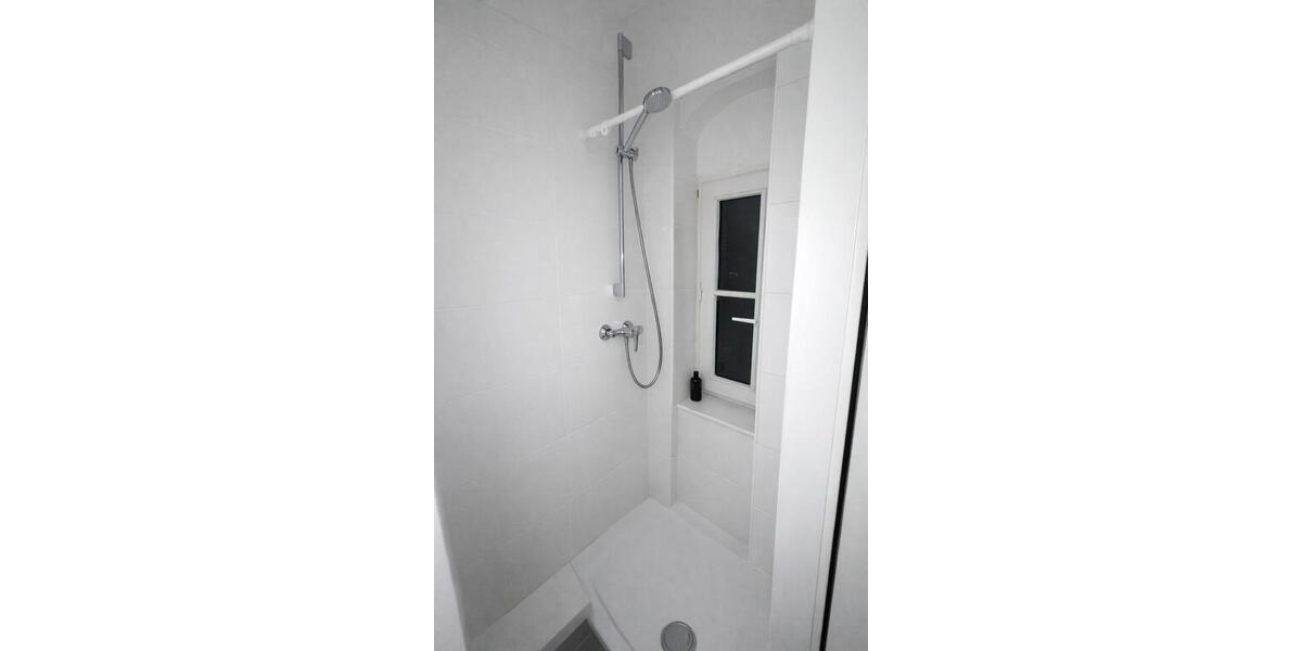 Etagenwohnung Tarp - 20 Zimmer, 120 m&sup2;, 400&euro; | Angebot:25830087