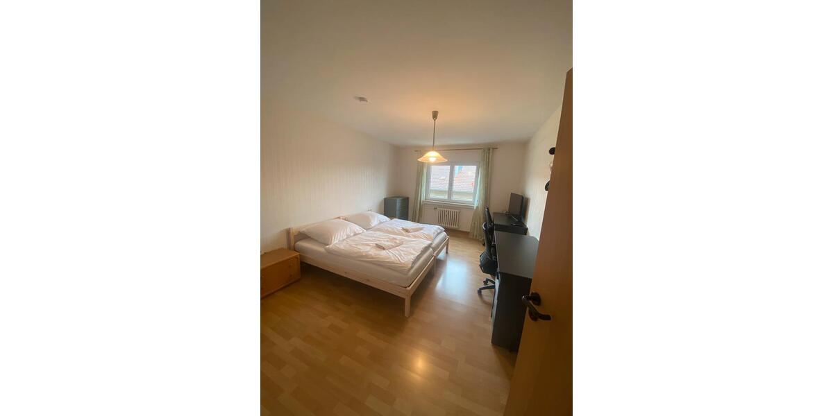 Etagenwohnung Heldburg - 3 Zimmer, 70 m&sup2;, 1.850&euro; | Angebot:26314559