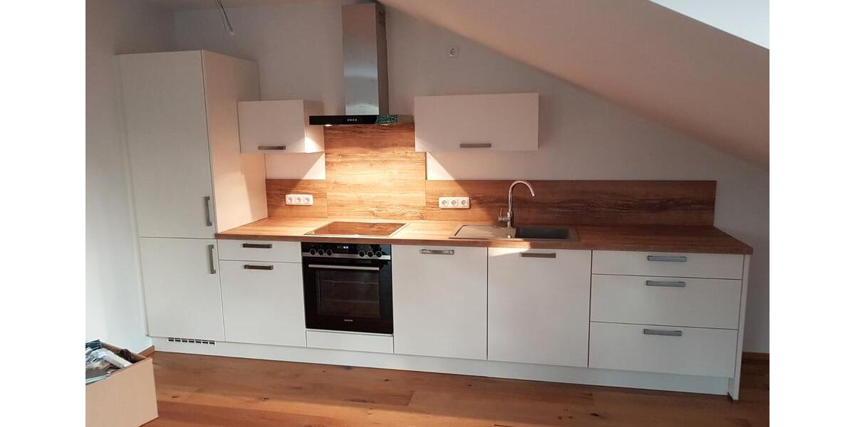Dachgeschoßwohnung Vilshofen an der Donau - 2 Zimmer, 75 m&sup2;, 735&euro; | Angebot:26131697