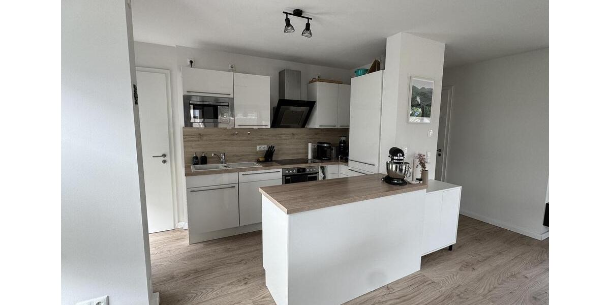 Erdgeschoßwohnung Rostock Hohe Düne - 3 Zimmer, 100 m&sup2;, 1.500&euro; | Angebot:25053839