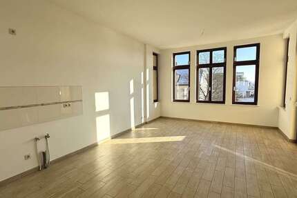 Wohnung zum Mieten in Magdeburg 900 € 99.8 m² 4 zimmer
