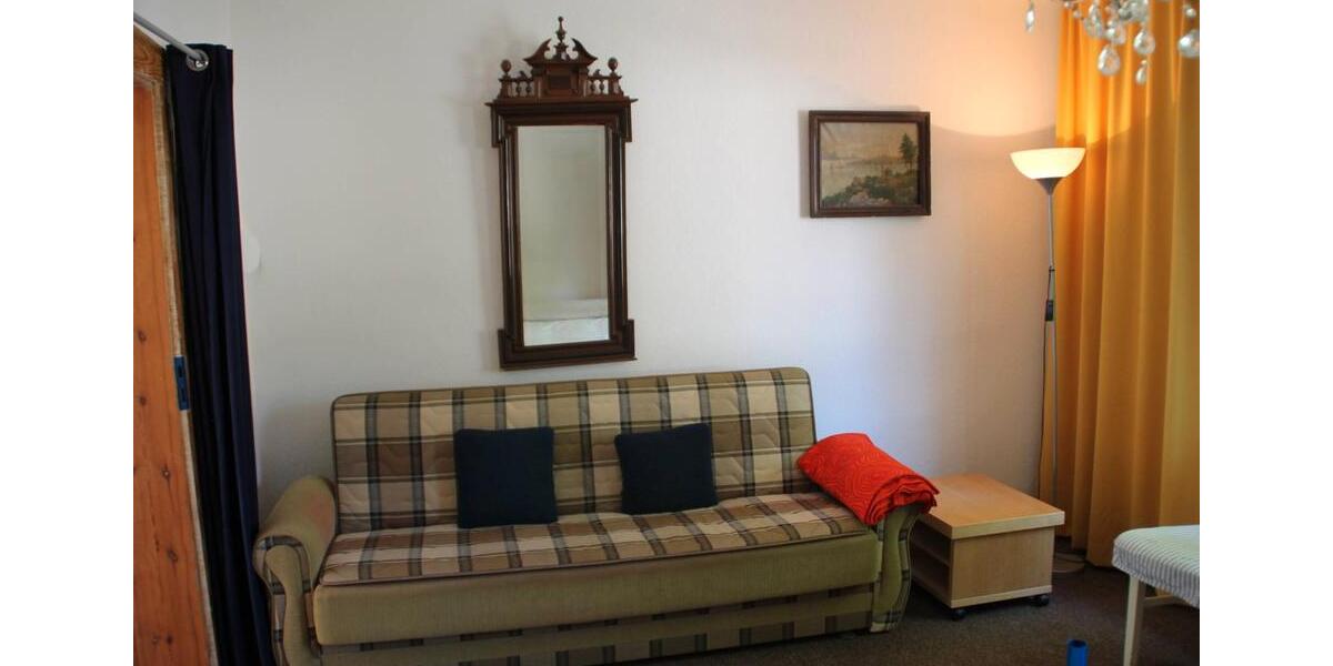 Wohnen auf Zeit Potsdam Babelsberg - 4 Zimmer, 100 m&sup2;, 1.000&euro; | Angebot:24558123
