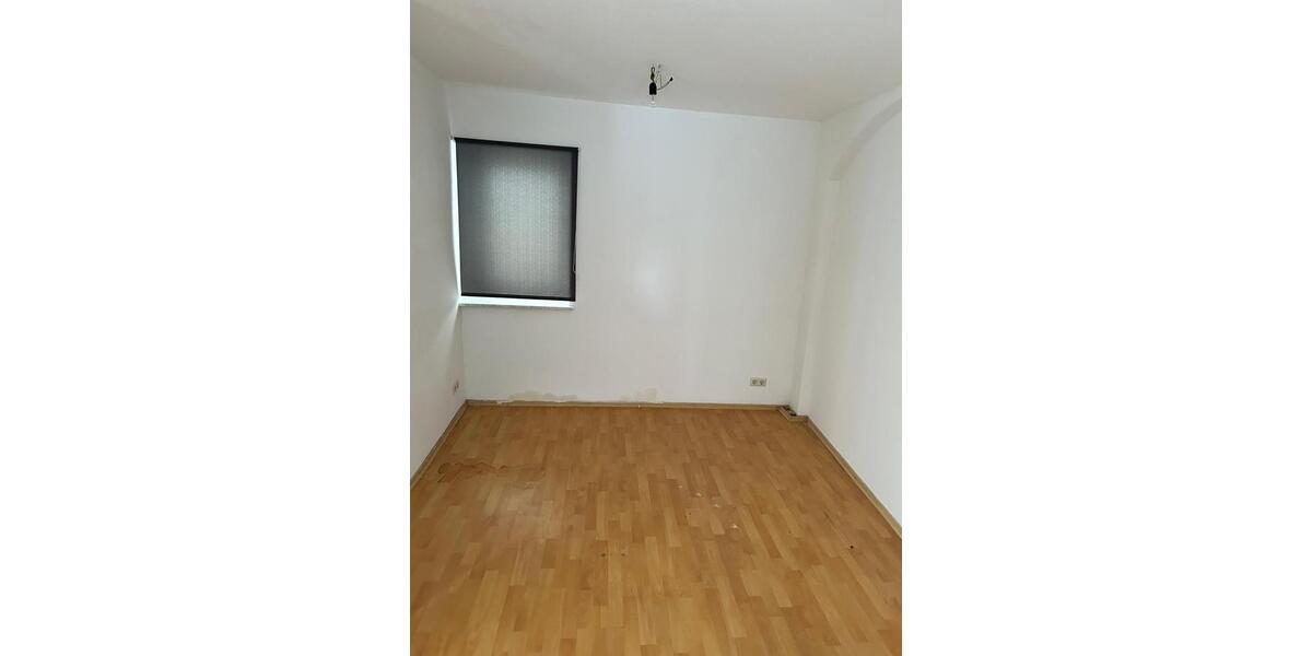 Erdgeschoßwohnung Torgau - 2 Zimmer, 65 m&sup2;, 600&euro; | Angebot:26020691
