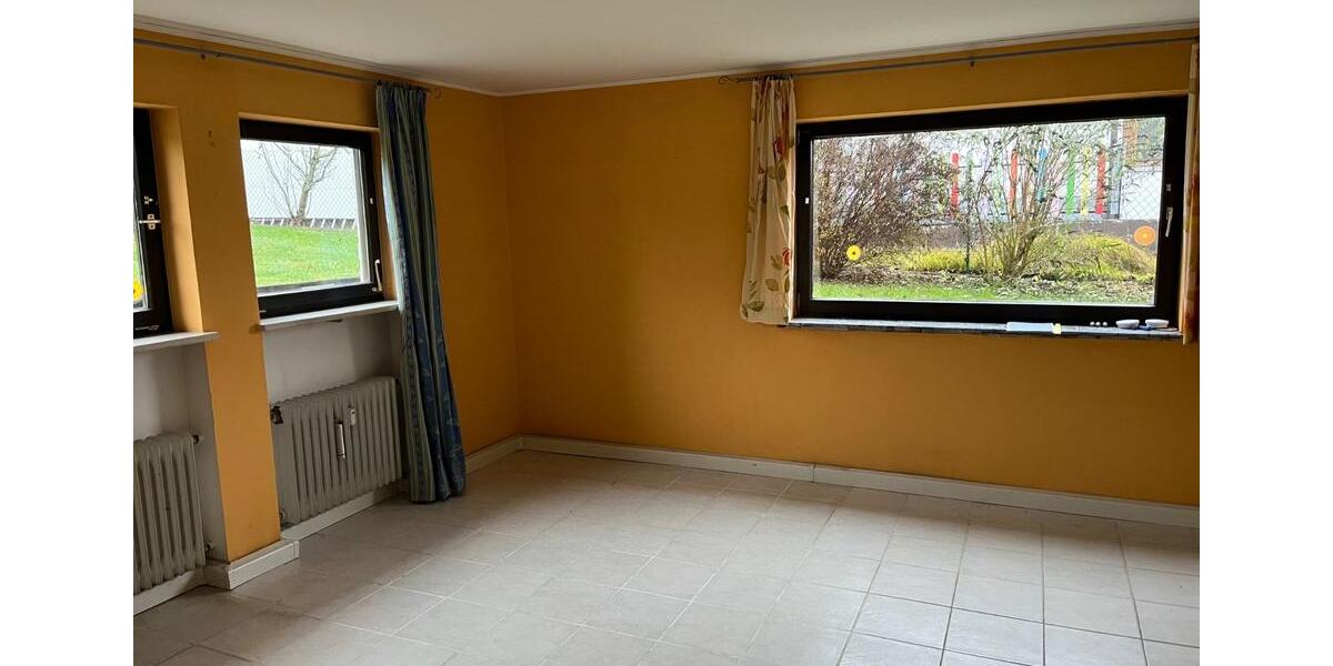 Erdgeschoßwohnung Hengersberg - 2 Zimmer, 72 m&sup2;, 650&euro; | Angebot:25852697