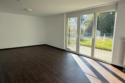 Haus Altenstadt an der Waldnaab - 4 Zimmer, 135 m&sup2;, 1.290&euro; | Angebot:24677160