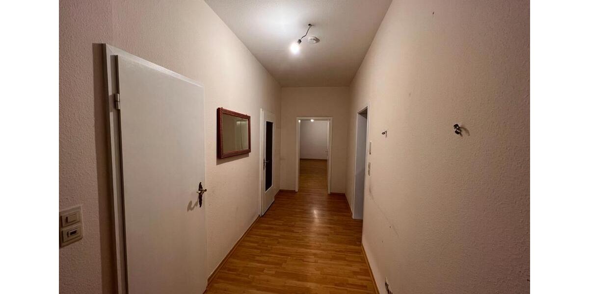Erdgeschoßwohnung Fulda Aschenberg - 5 Zimmer, 160 m&sup2;, 1.175&euro; | Angebot:26547079