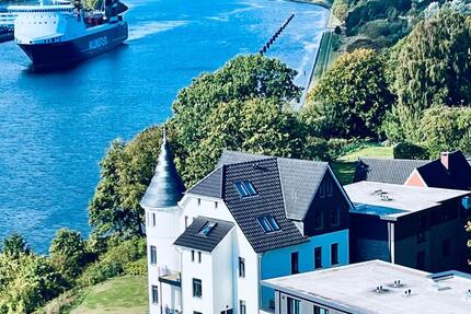 Villa Hoheneck: Luxus-Wohnung | Wasserblick | Sauna | Carport 7 zimmer