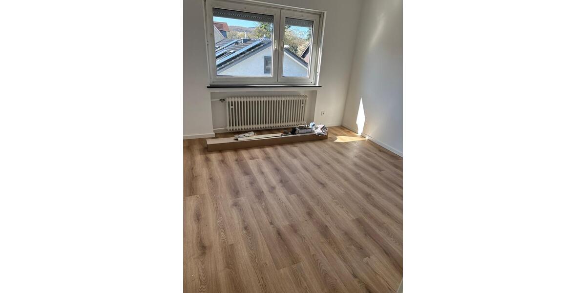 Etagenwohnung Lahntal - 3 Zimmer, 93 m&sup2;, 980&euro; | Angebot:26293233