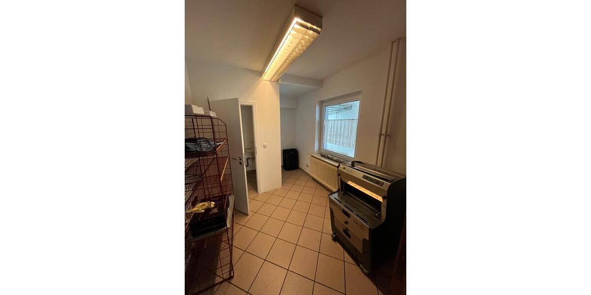 Etagenwohnung Reinheim - 7 Zimmer, 170 m&sup2;, 1.650&euro; | Angebot:24888600