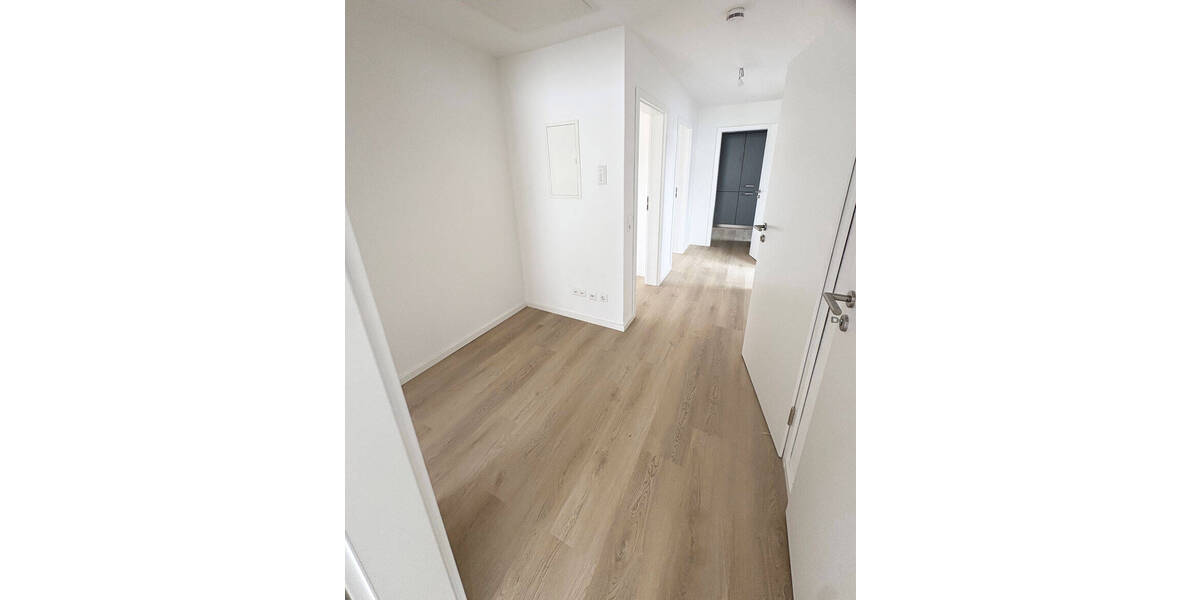 Etagenwohnung Winnenden - 4 Zimmer, 81 m&sup2;, 1.150&euro; | Angebot:26753429