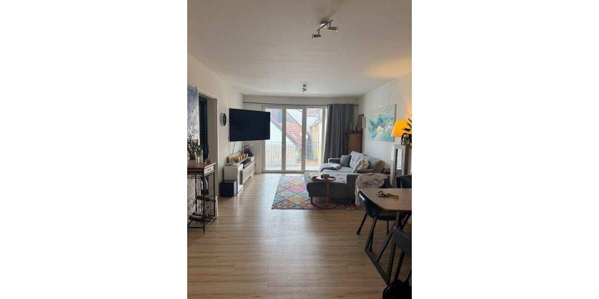 Etagenwohnung Kitzingen - 2 Zimmer, 66 m&sup2;, 710&euro; | Angebot:24727986