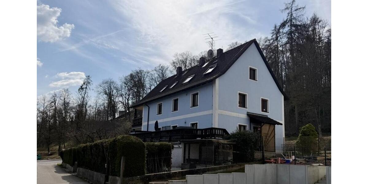 Etagenwohnung Treuchtlingen - 3 Zimmer, 100 m&sup2;, 890&euro; | Angebot:25978574