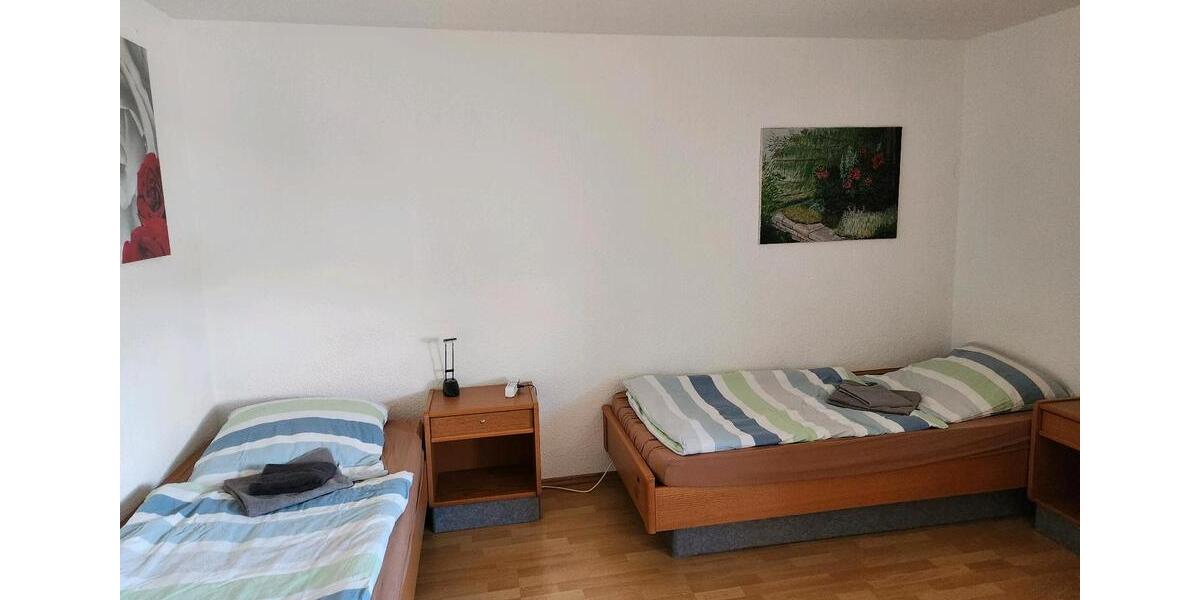 Wohnen auf Zeit Rosenberg - 10 Zimmer, 100 m&sup2;, 25&euro; | Angebot:23082906