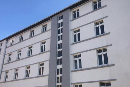 117-006 1-Raum-Wohnung in Schwerin zu vermieten DG 1 zimmer