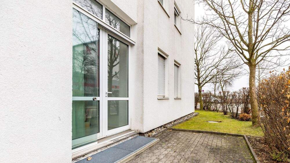 Gewerbeobjekt Kirchheim bei München Heimstetten - 3 Zimmer, 173 m&sup2;, 1.900&euro; | Angebot:24683148