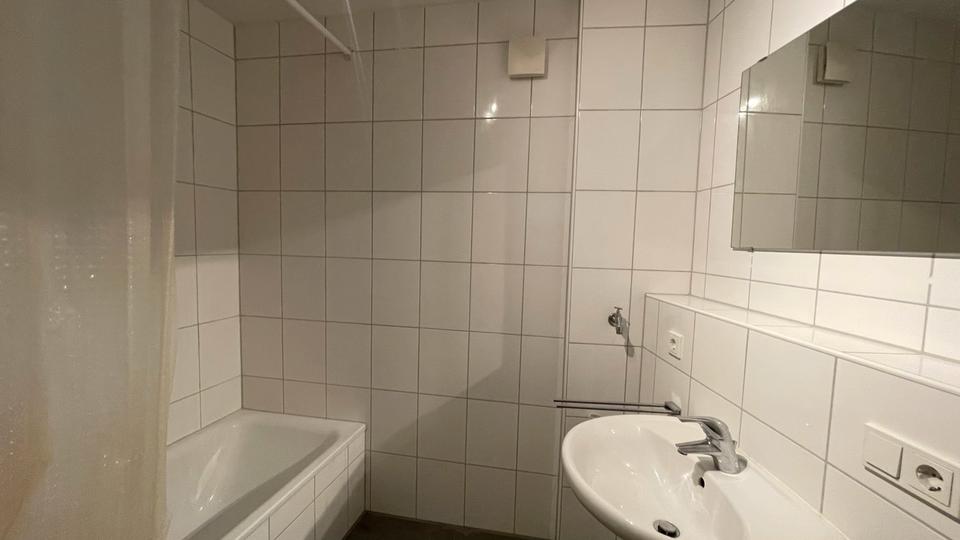 Etagenwohnung Würzburg - 3 Zimmer, 82 m&sup2;, 895&euro; | Angebot:25990545