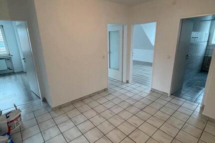 Helle 3 Zimmer Wohnung im gepflegten MFH 77 qm Sackgassenlage zimmer