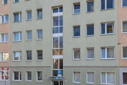 Wohnung zum Mieten in Gera 120 € 10.4 m²